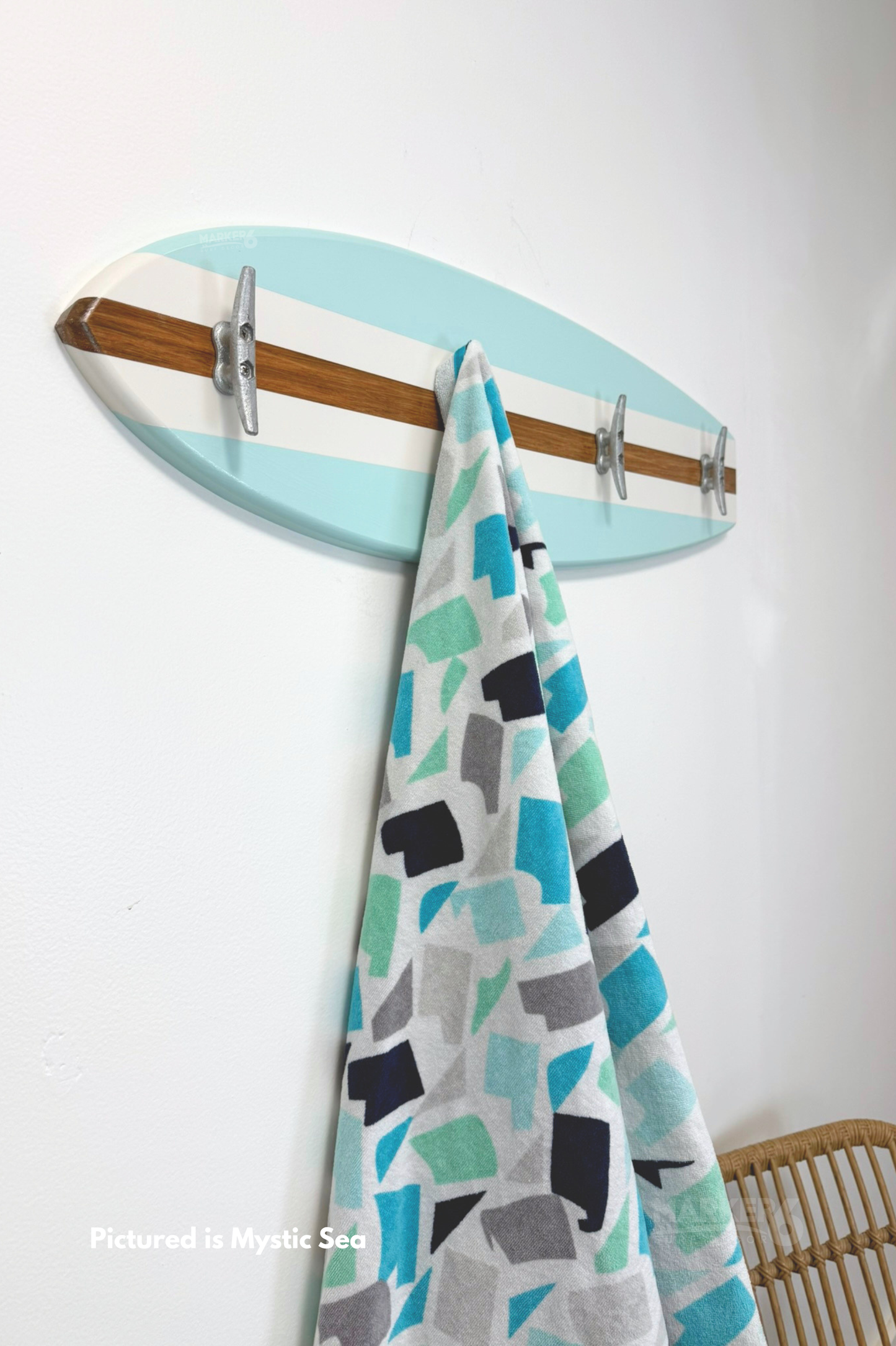 Surfboard Towel Rack – Weatherproof PVC Wall Hooks with Nautical Cleats