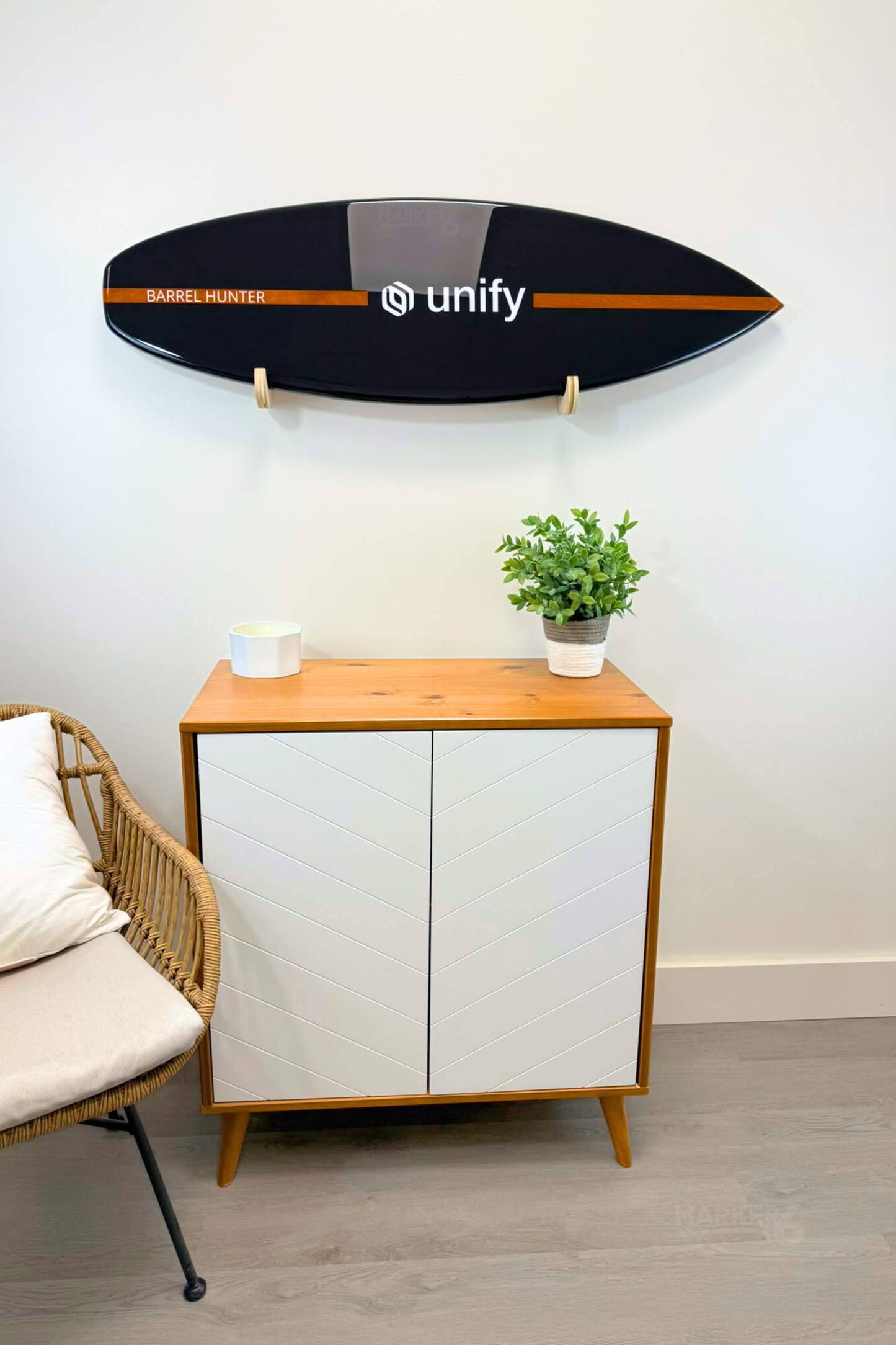 Custom Logo Single Color Shortboard Wall Hanger